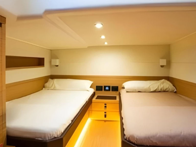 Yacht hire Ibiza Town cheap Pardo 50