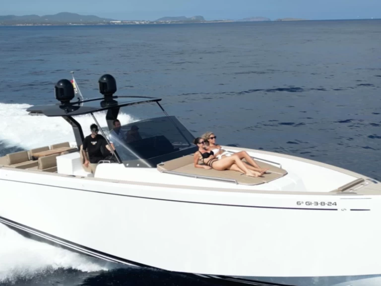 Hire a Planazo 43 Ibiza Town