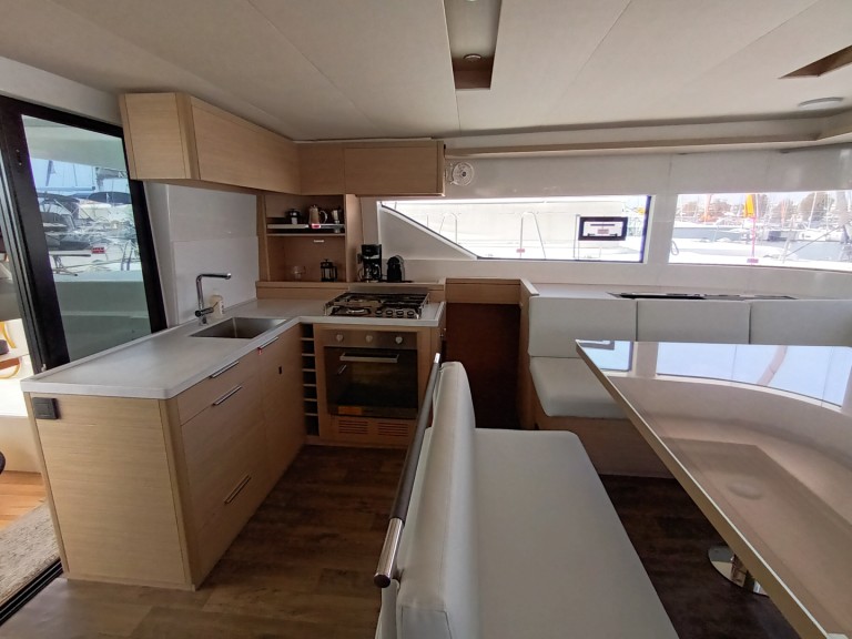 Hire Catamaran with or without skipper Lagoon Alimos