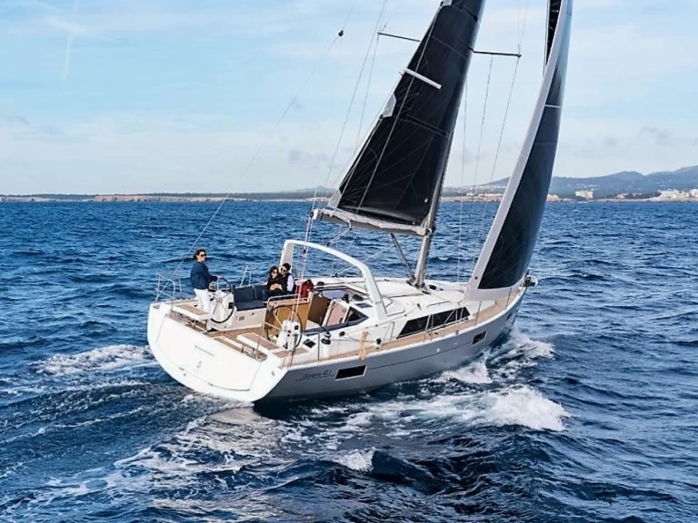 Yacht charter Gouvia - Bénéteau Oceanis 41.1 on SamBoat