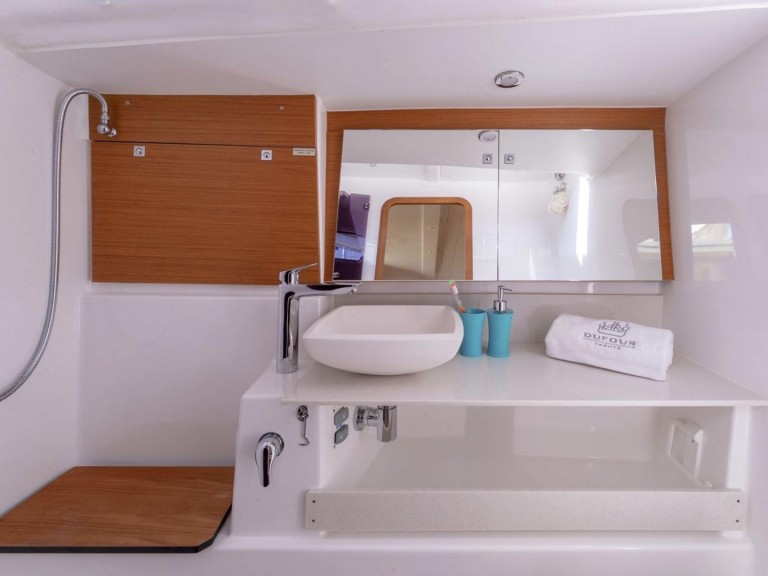 Yacht charter Göcek - Dufour Dufour 430 on SamBoat