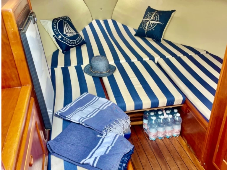 Charter a Fratelli Aprea Sorrento 7,50 open cruise in Lavagna on Samboat