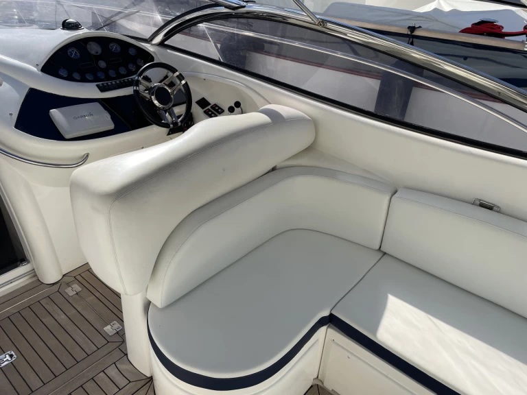 Charter a Sunseeker superhawk 34 in Beaulieu-sur-Mer on Samboat