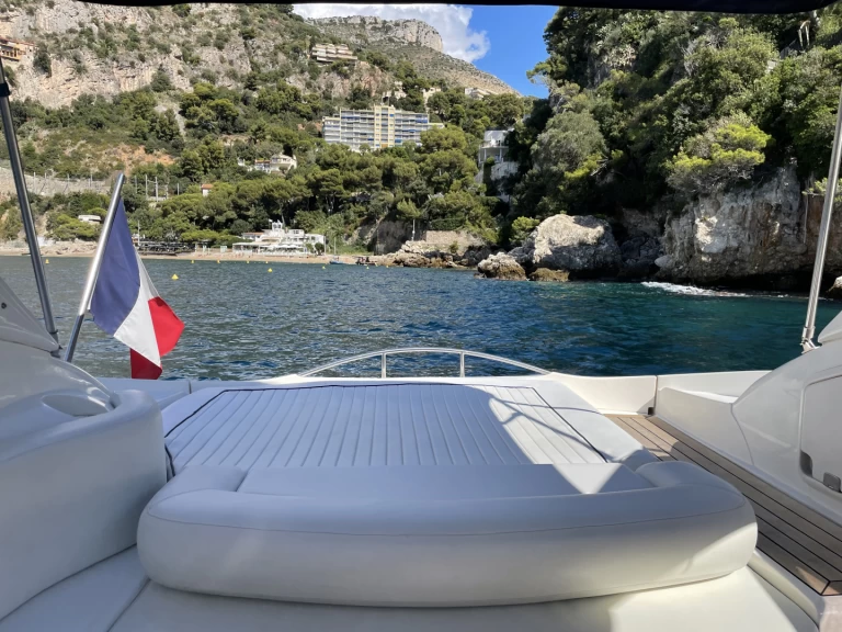 Sunseeker superhawk 34 charter bareboat or skippered in  Beaulieu-sur-Mer