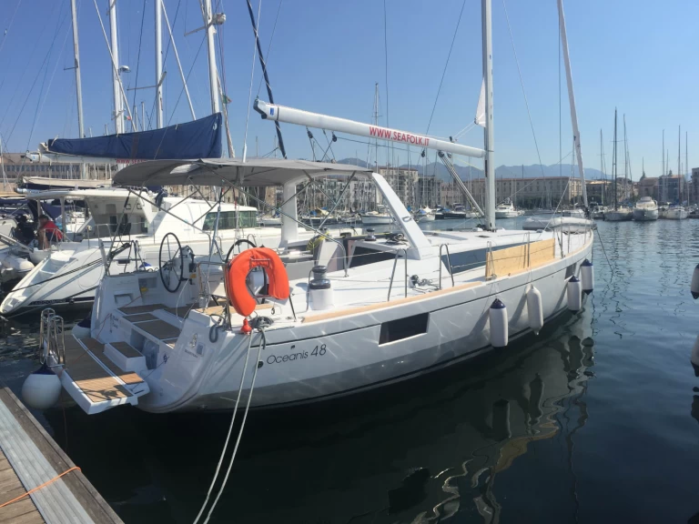 Hire a Bénéteau Oceanis 48 Marsala