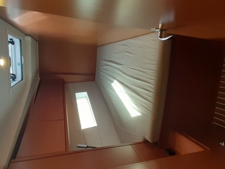 Charter a Bavaria Bavaria C45 in Cugnana Verde on Samboat