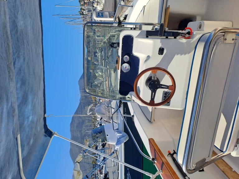 Hire a Ranieri Azzura La Spezia