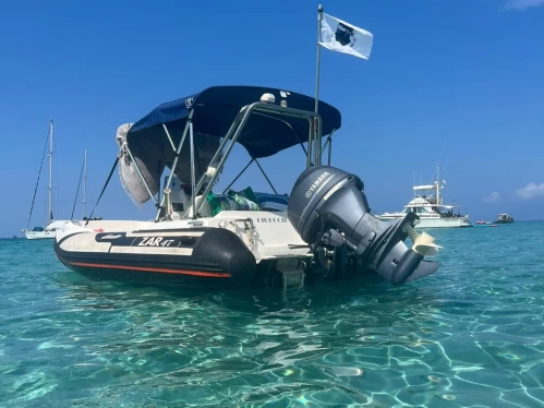 Hire RIB Zar with a boat licence