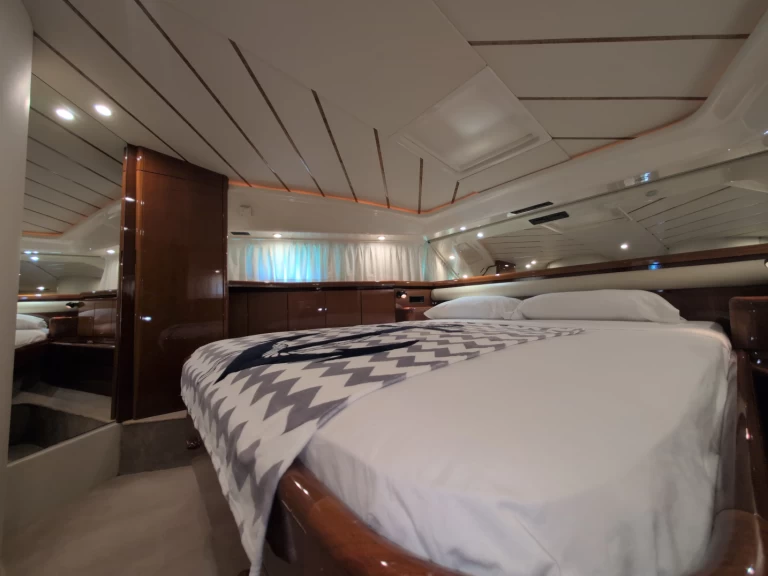 Hire Motorboat with or without skipper Ferretti Cádiz