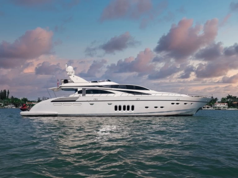 Leopard Leopard 105 charter bareboat or skippered in  Miami