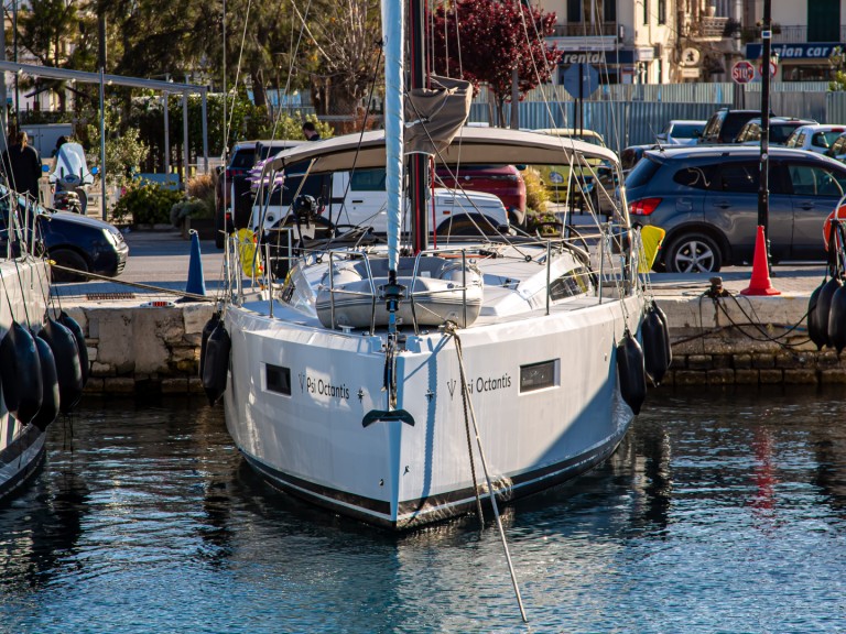 Hire a Jeanneau Sun Odyssey 410 Préveza