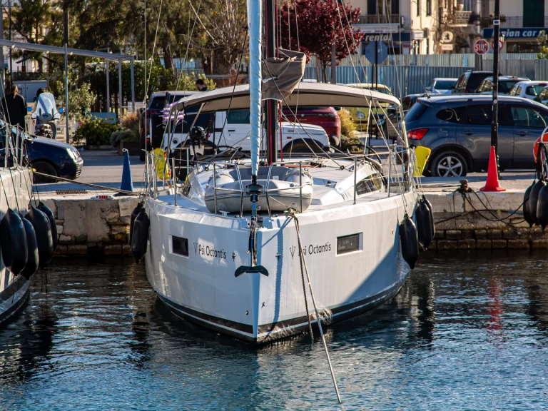 Hire a Jeanneau Sun Odyssey 410 Préveza