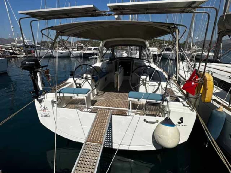 Bénéteau Oceanis 38.1 charter bareboat or skippered in  Göcek