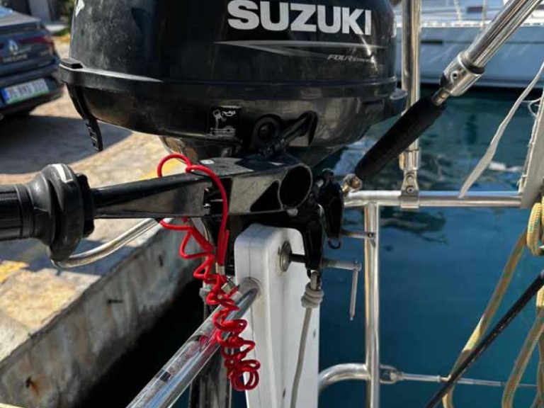 Hire a Bénéteau Oceanis 38.1 Göcek