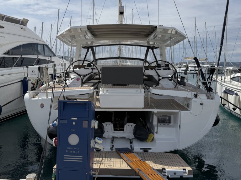 Hire Sailboat Hanse with a boat licence