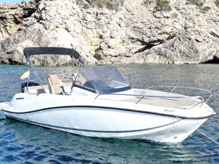 Hire Motorboat with or without skipper Quicksilver Spain