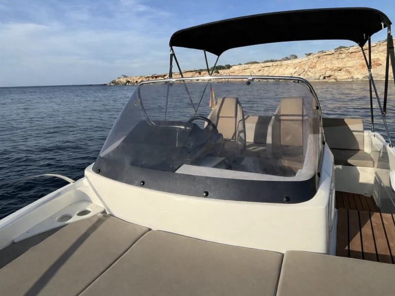 Yacht charter Spain - Quicksilver Activ 605 Sundeck on SamBoat