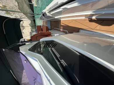Motorboat to hire Zakynthos at the best price
