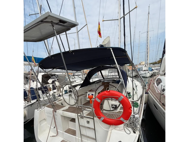 Sailboat to hire Palma de Mallorca at the best price