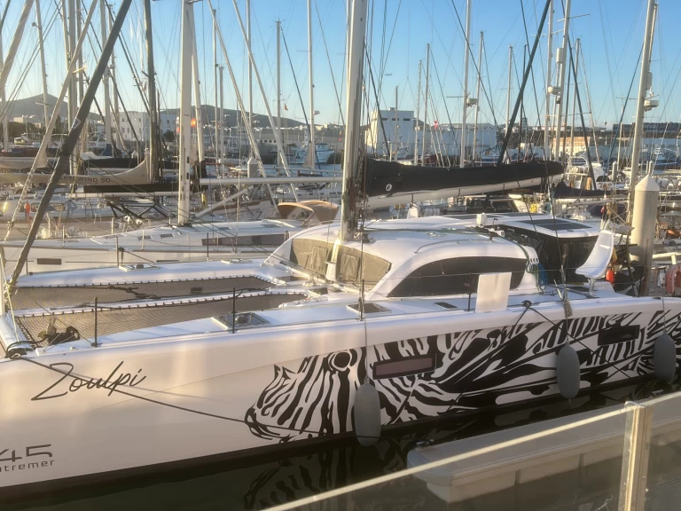 Hire Catamaran with or without skipper Outremer Palma de Mallorca