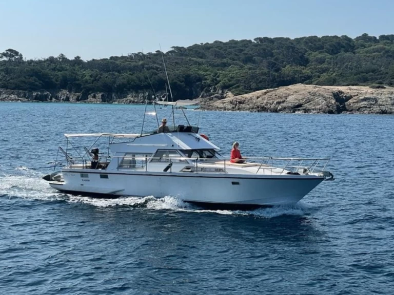 Yacht charter Hyères - Guy Couach Guy Couach 1201 Fly on SamBoat