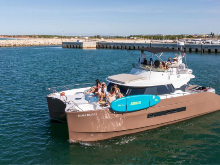 Charter a Fountaine Pajot Maryland 37 in Vilamoura on Samboat
