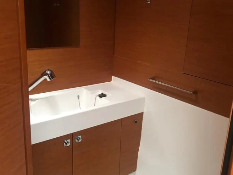 Hire a Jeanneau Sun Odyssey 519 Palma de Mallorca