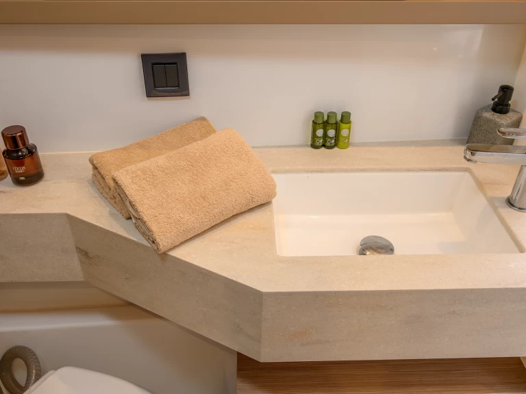 Catamaran hire in Trogir - Lagoon Lagoon 46