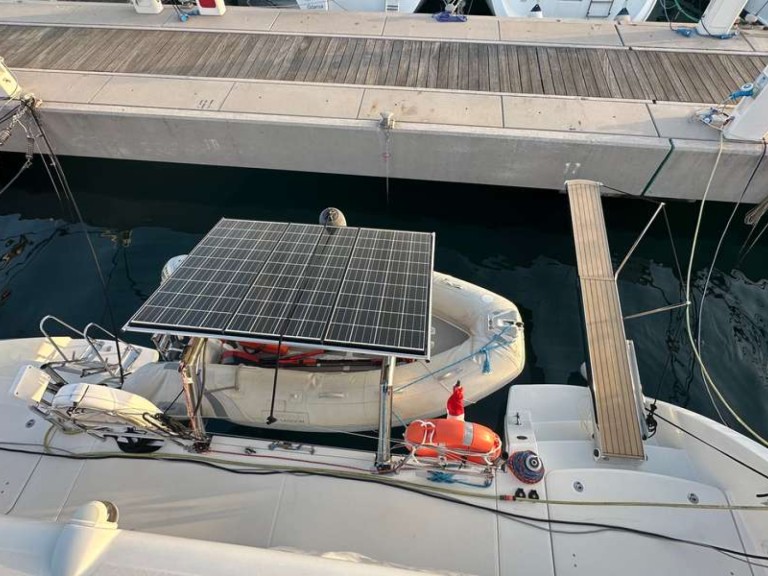 Hire Catamaran with or without skipper Lagoon Naples