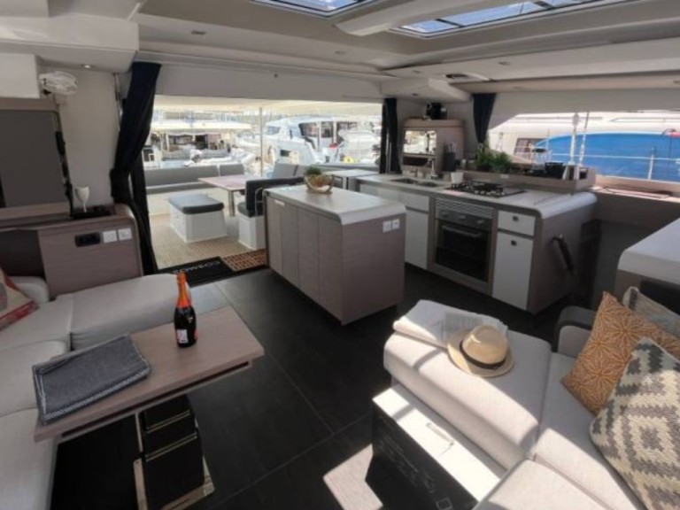 Hire a Fountaine Pajot Aura 51 Alimos