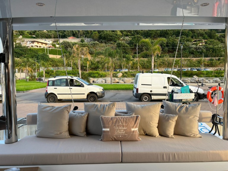 Hire a Bali Bali 5.4 Olbia