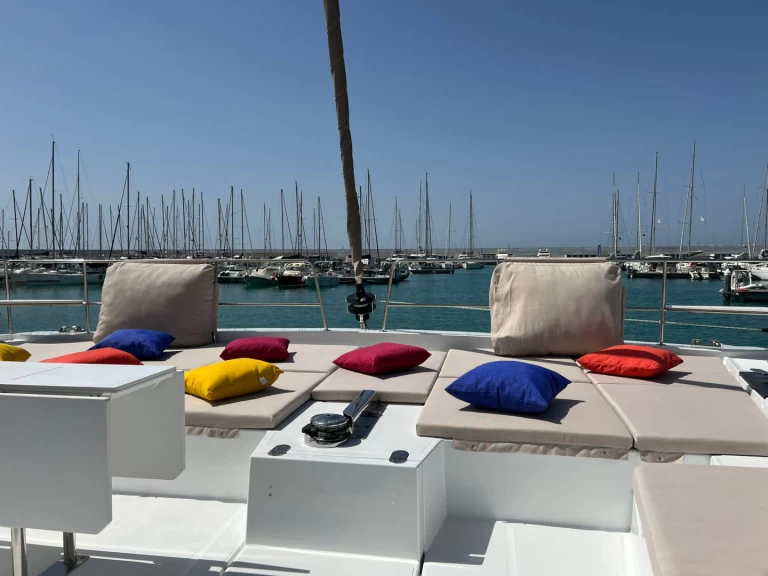 Charter a Bali Bali 5.4 in Olbia on Samboat