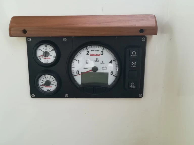 Hire a D&D Yacht D&D Kufner 54.2 Punat