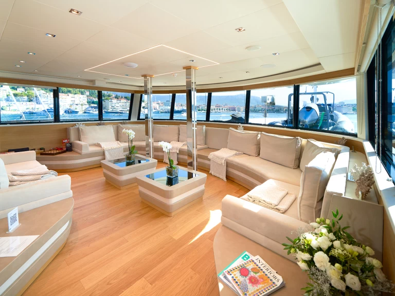 Hire Luxury Yacht with or without skipper  Split