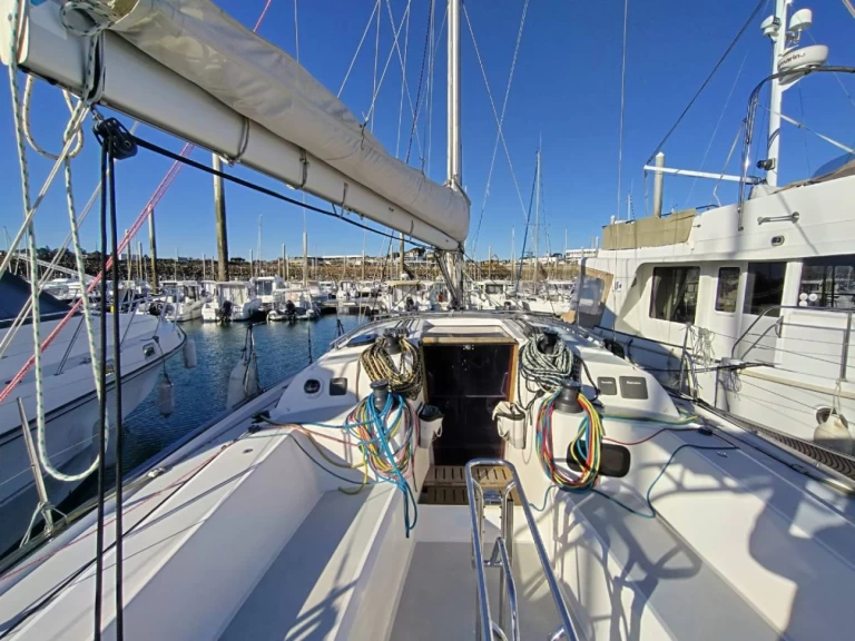 Hire Sailboat RM with a boat licence