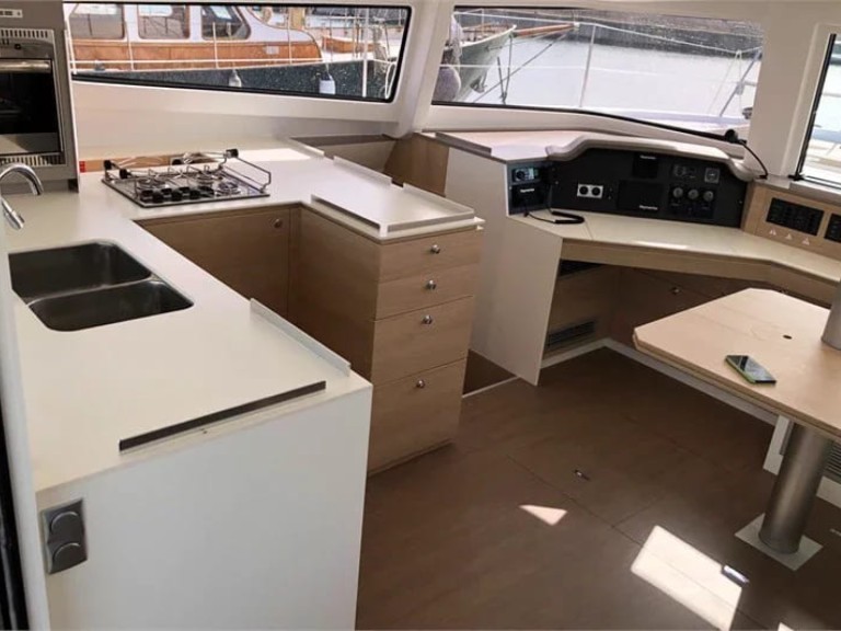 Hire Catamaran with or without skipper Bali Palermo