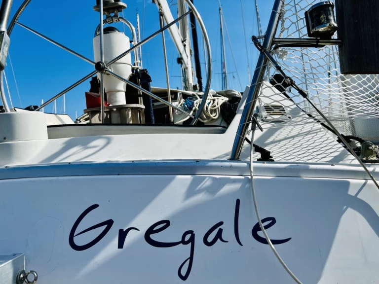 Charter a Comar comet 11 plus in Menton on Samboat