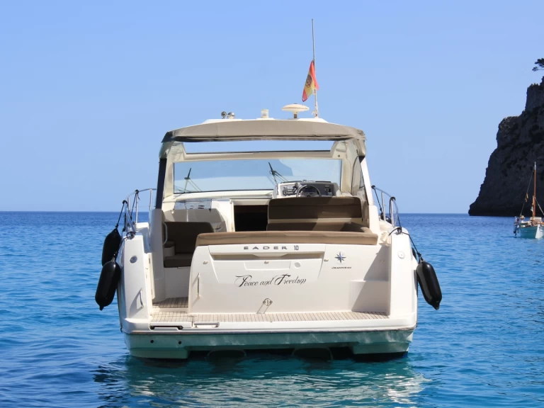 Motorboat to hire Alcúdia at the best price