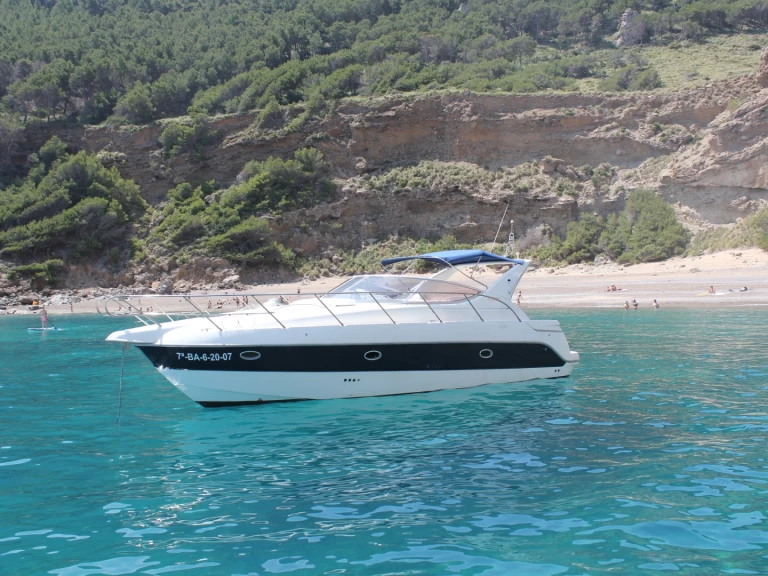 Hire Motorboat with or without skipper Sessa Marine Port d'Alcudia