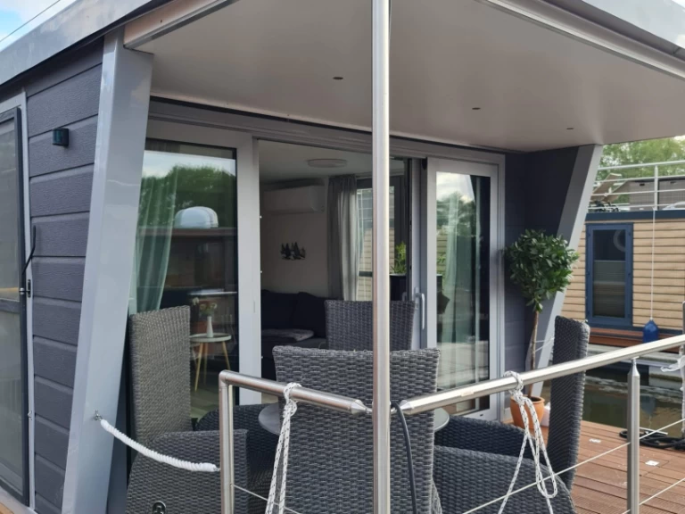 Canal boat hire in Waren (Müritz) - D13 Woma D13 - Standard