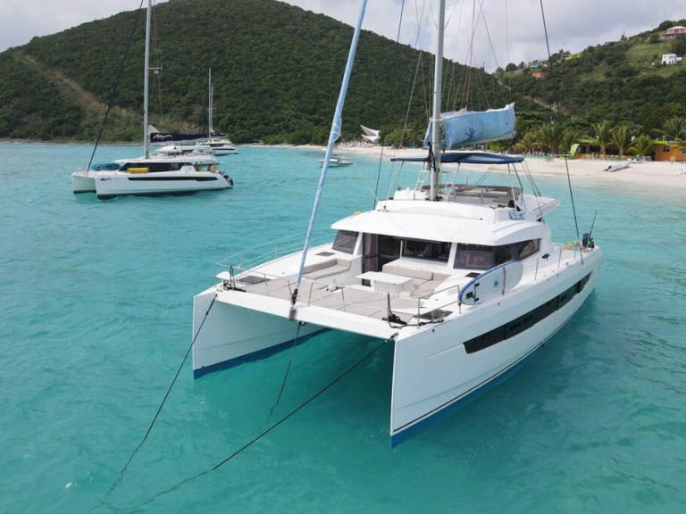 Charter a 15 BALI 5.4 AJ in Ajaccio on Samboat