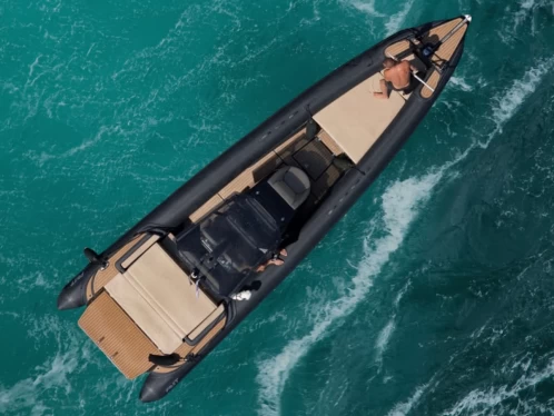 Hire a Fost Stern drive  Vlychada