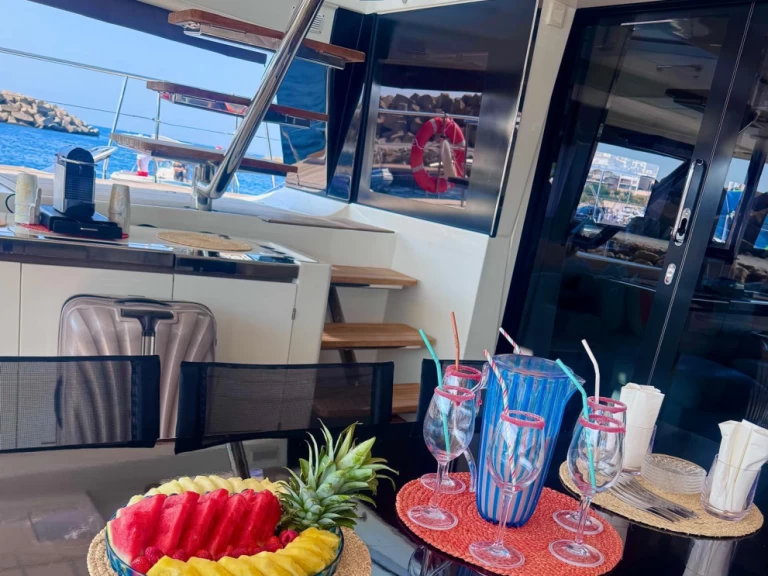 Hire Catamaran with or without skipper Lagoon Barcelona