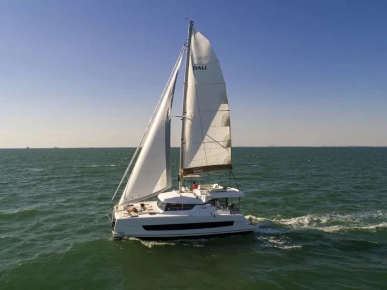 Hire Catamaran Bali with a boat licence