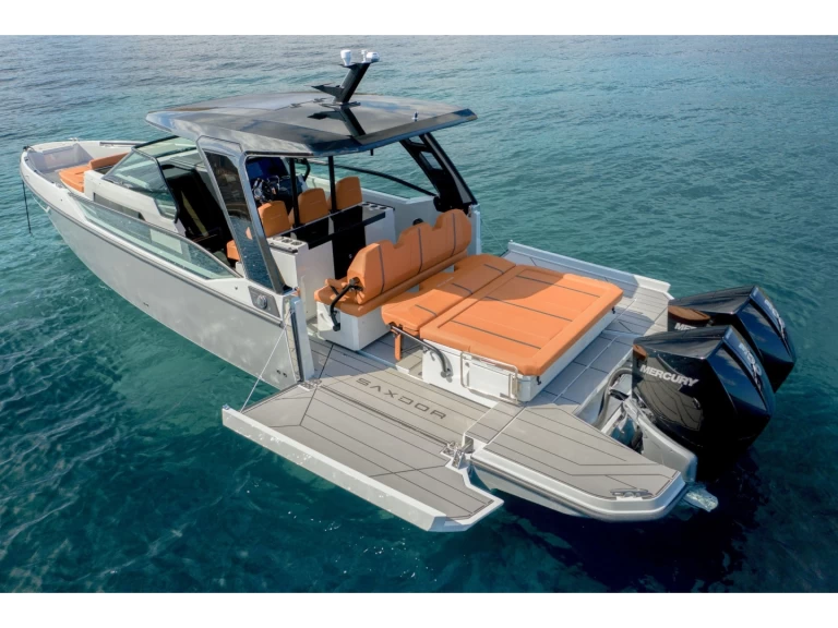 Motorboat to hire Ibiza Town at the best price