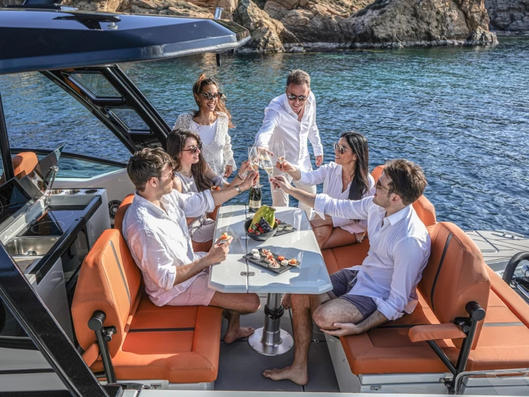 Hire a Saxdor Saxdor 320 GTO Ibiza Town