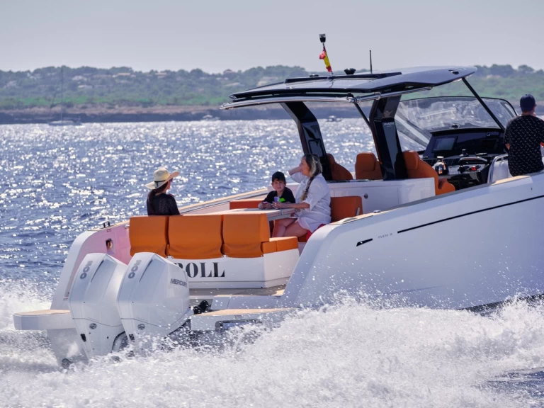 Motorboat hire in Ibiza Town - Pardo Yachts Pardo 38