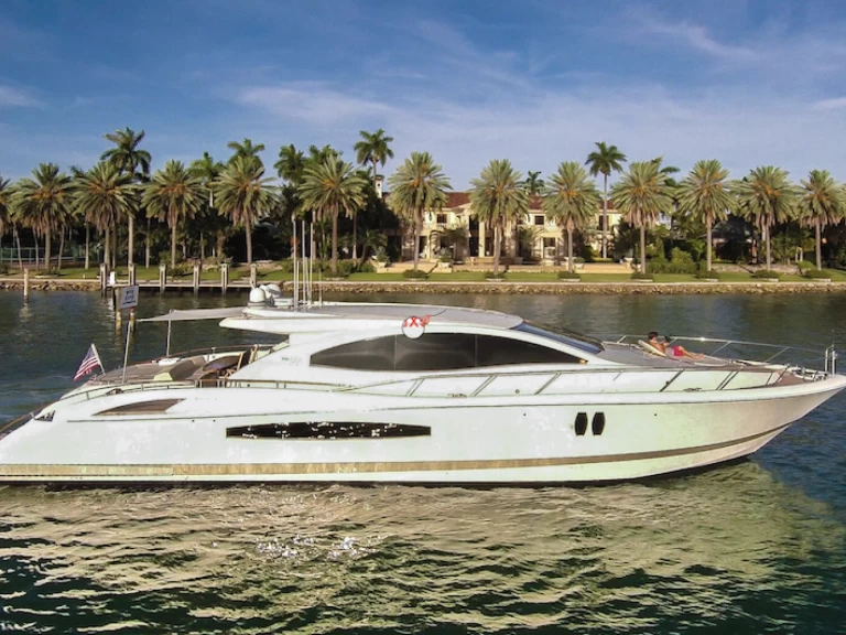 Hire a Lazzara 75 LSX  Miami Beach Marina