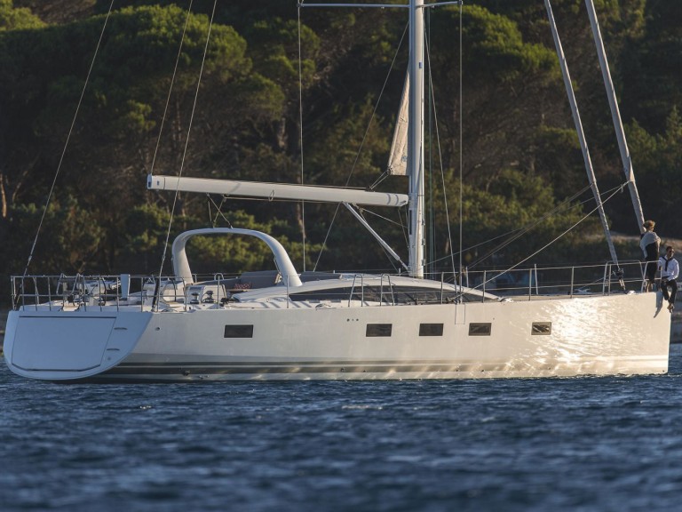 Jeanneau Jeanneau 64 charter bareboat or skippered in  Lávrio