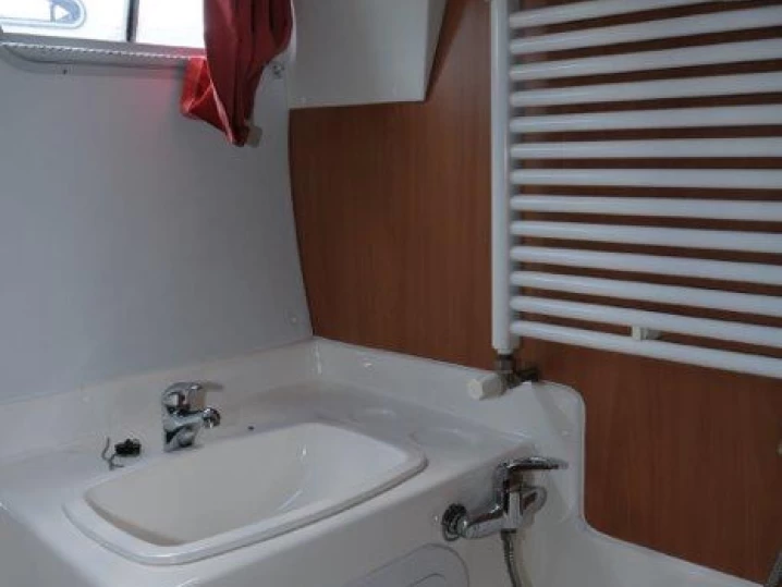 Yacht hire Lübz cheap Tarpon 42 N